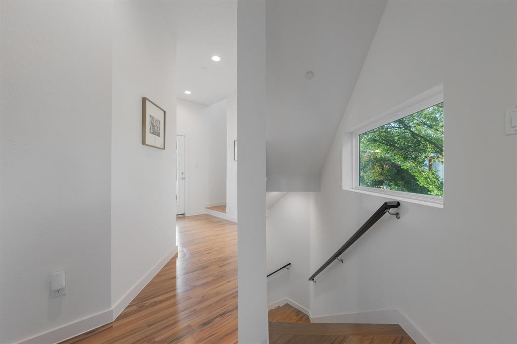 Hobbes - Residential