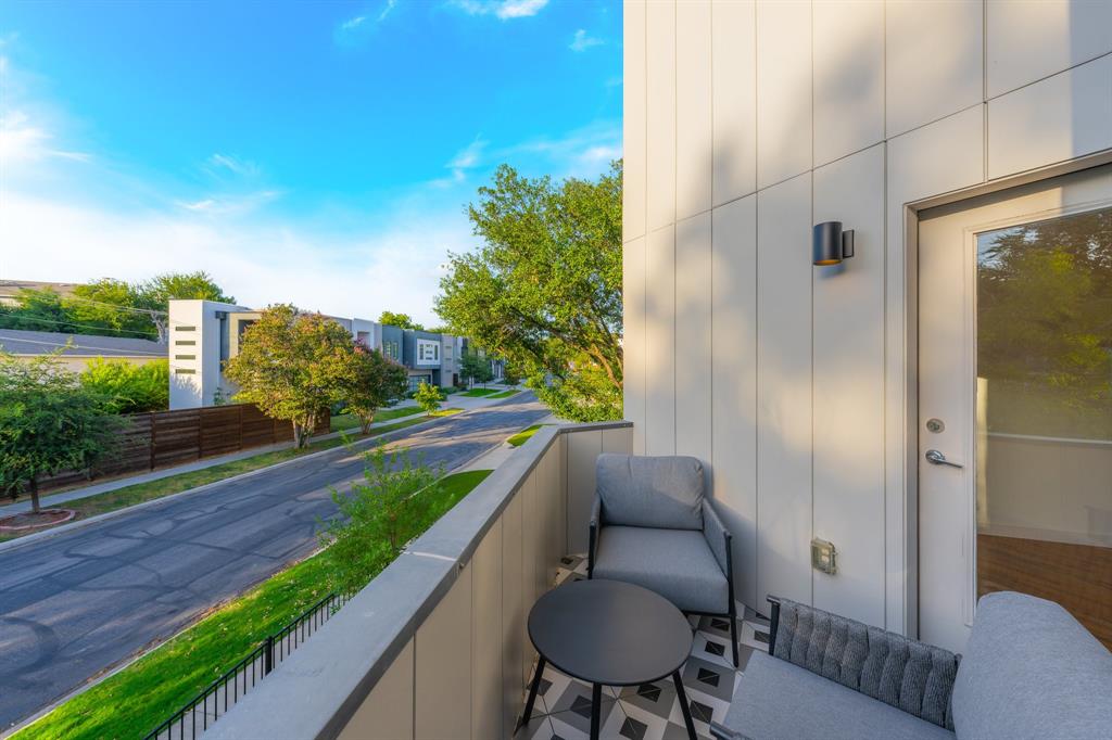 Hobbes - Residential