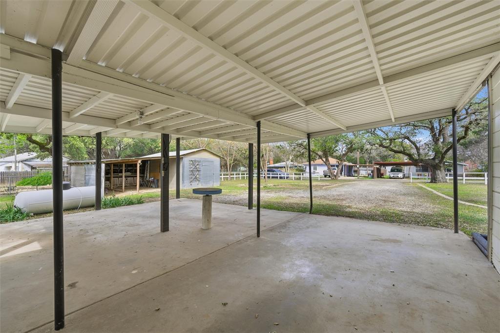 Big Rocky Pt Fshx Cmp - Residential