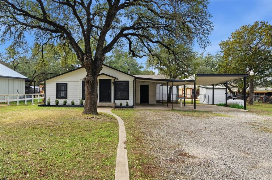 Fully renovated 3-bedroom, 2-bath home located in a quiet neighborhood in Laguna Park, TX. The kitchen features brand-new cabinets, an electric range, dishwasher, and beautiful granite countertops. Situated on a larger lot, the property offers a 3-car carport plus additional parking for a boat or RV. The lot also includes a small storage shed with potential for even more parking or flexible use.

Conveniently located near Lake Whitney with easy access to boat ramps, this home is just a 10-minute drive to Whitney and approximately 30 miles from both Waco and Clifton. Whether you’re looking for a weekend getaway or a full-time residence, this home offers comfort, space, and a great location.