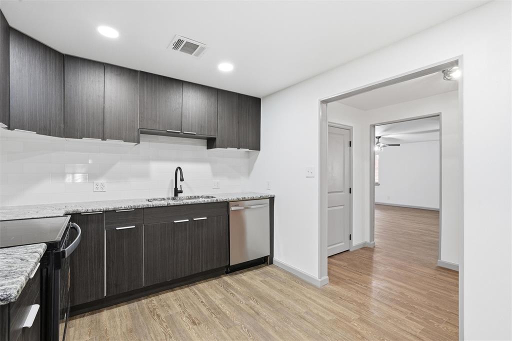 Big Rocky Pt Fshx Cmp - Residential