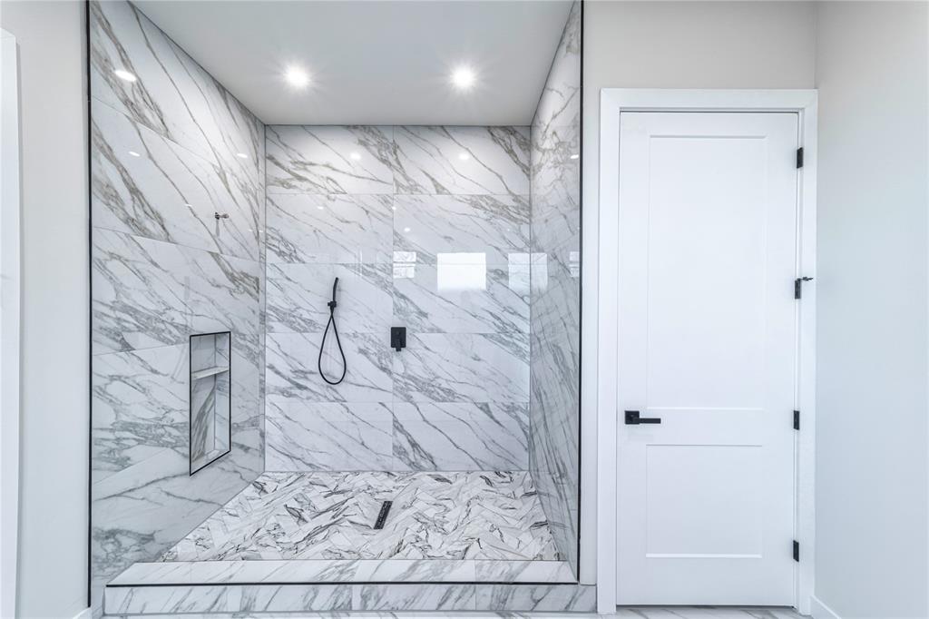 Alameda Heights - Residential