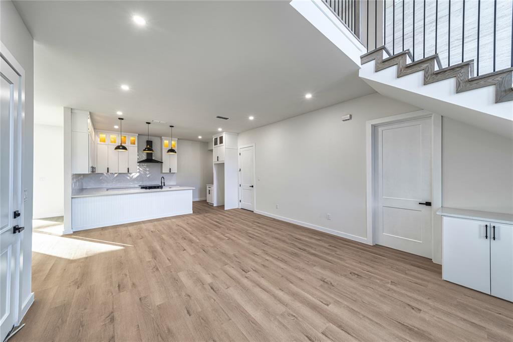 Alameda Heights - Residential