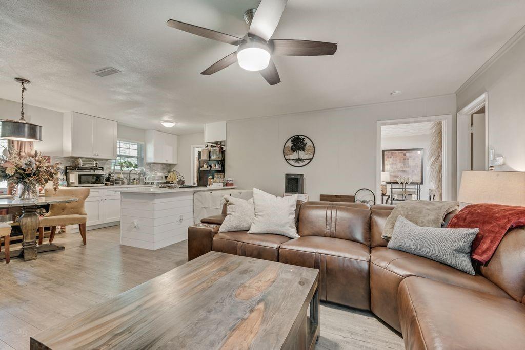 Highland Oaks - Residential