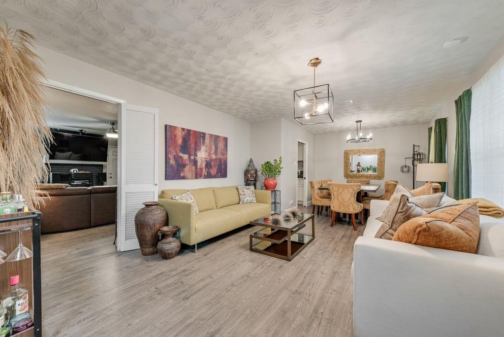 Highland Oaks - Residential
