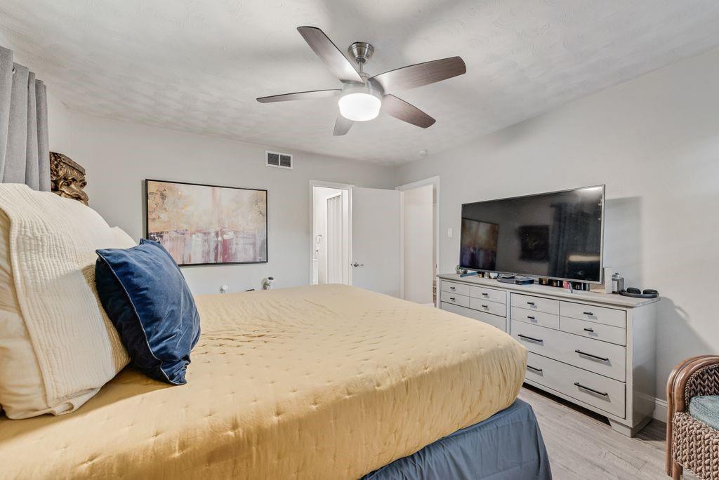 Highland Oaks - Residential