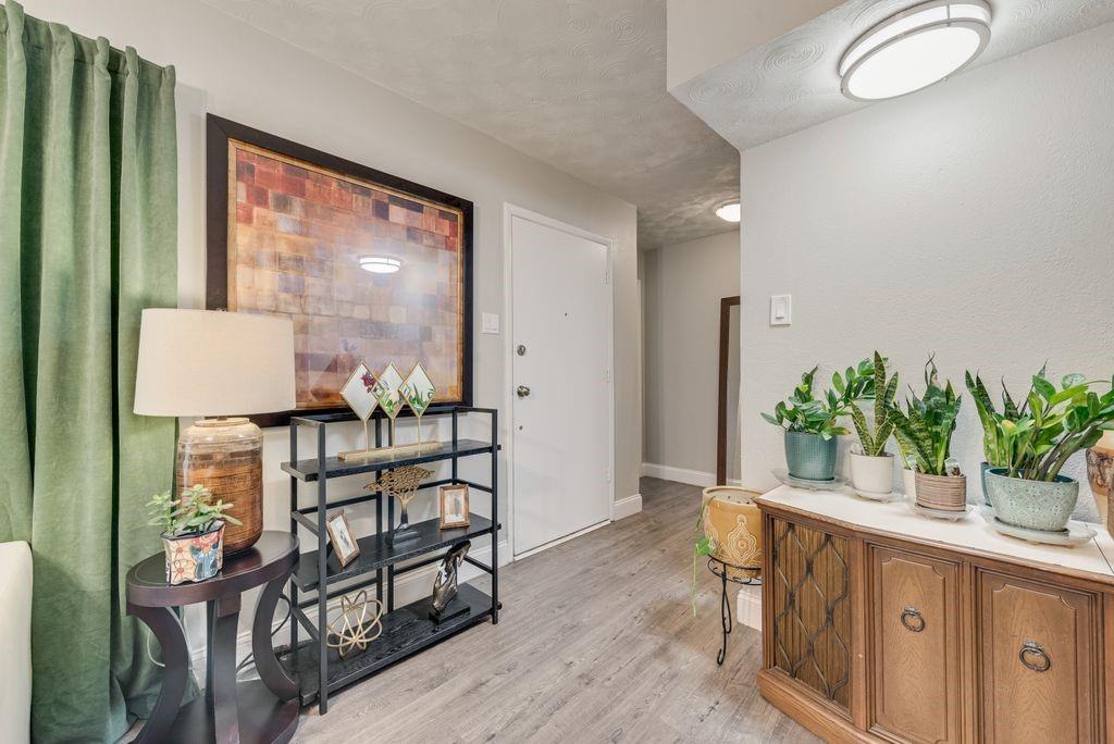 Highland Oaks - Residential