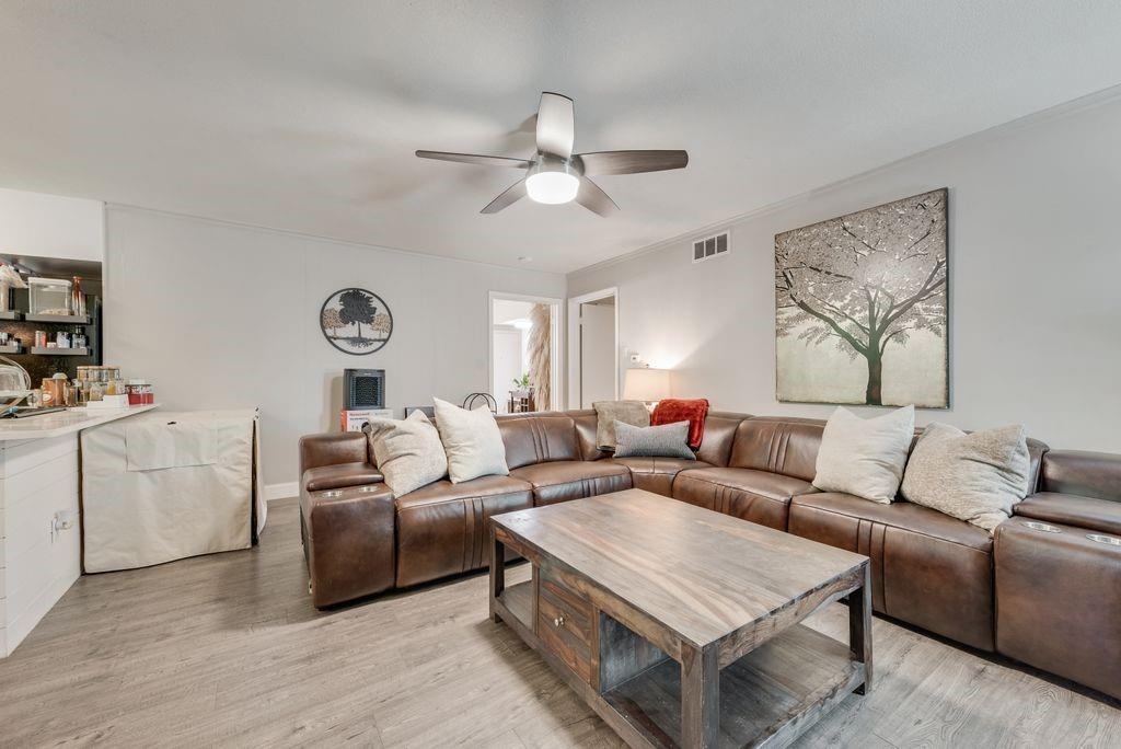 Highland Oaks - Residential