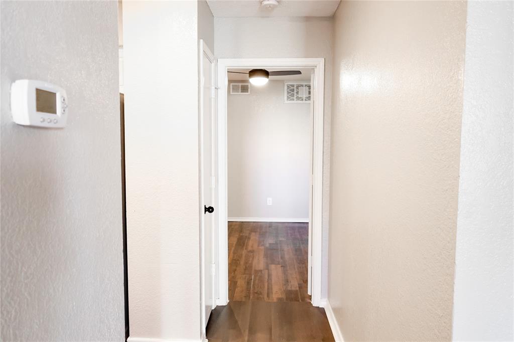 Oak Creek Condo - Residential