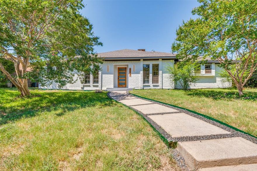 Stunning Modern Renovation in Prime Dallas Location!
Welcome to 5807 Winding Woods Trail – a beautifully reimagined 4-bedroom, 3.5-bath home offering approximately 2,300 sq ft of stylish living space. Step inside to discover an open-concept layout featuring luxury vinyl plank flooring (no carpet), abundant natural light, and a statement designer fireplace wall that sets the tone for modern elegance.
The gourmet kitchen is ideal for entertaining, complete with quartz countertops, custom cabinetry, and a sleek breakfast bar that seamlessly flows into the main living area.
The primary suite is a private retreat, showcasing a spa-inspired bathroom with a freestanding soaking tub, a spacious walk-in glass shower, and dual vanity sinks with premium finishes.
Outside, the home boasts a modern front entry path, mature shade trees, and a generously sized front yard. Every inch of this property has been thoughtfully updated with high-end materials and designer touches throughout.
Perfectly located just minutes from parks, schools, shopping, and downtown Dallas, this turnkey gem is ready for you to move in and enjoy.
Don’t miss your chance to own this modern masterpiece!