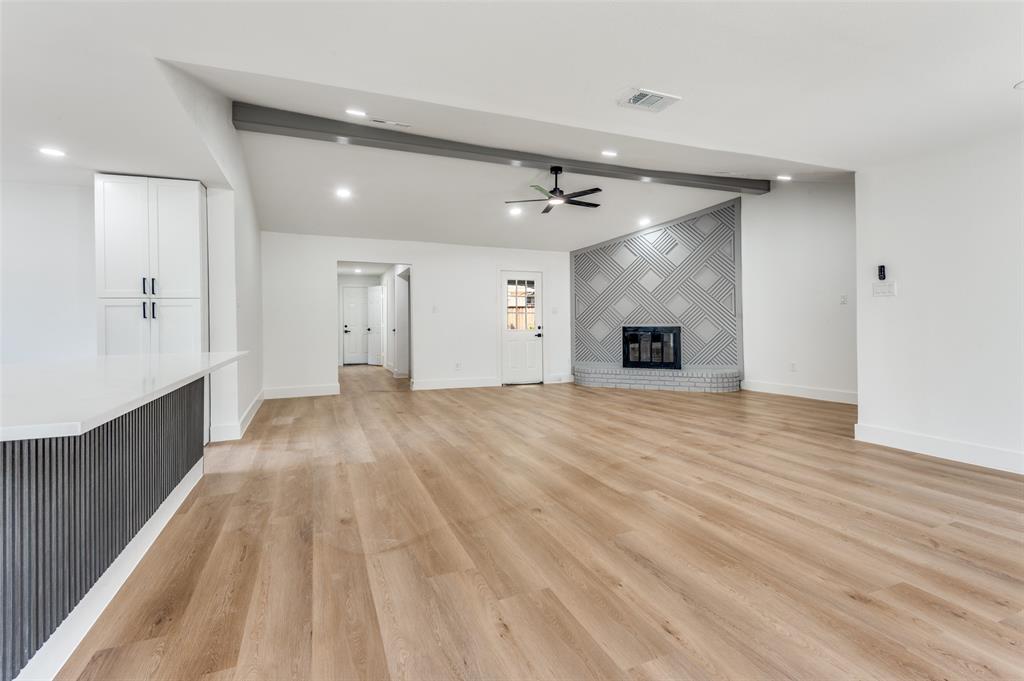 5807 Winding Woods Trail