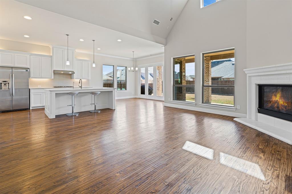3870 White Clover Lane