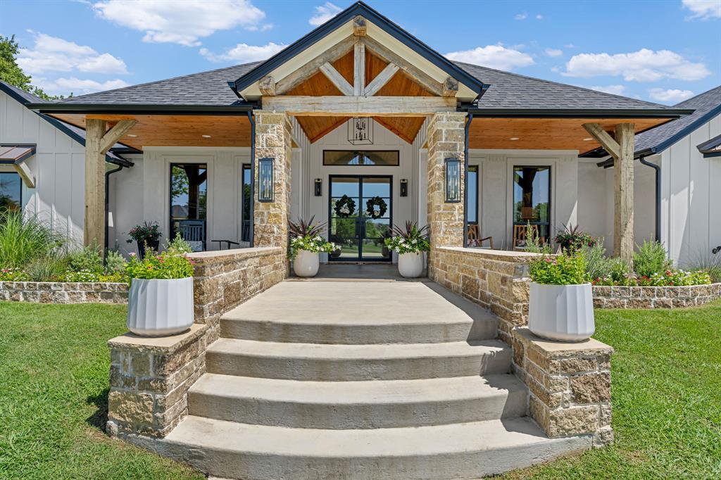 9900 Tantarra Drive