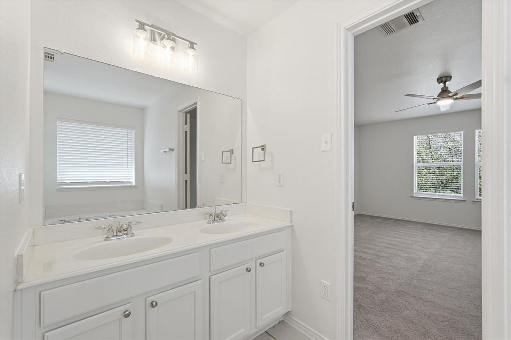 Winsor Meadows At Westridge Ph 3 - Residential