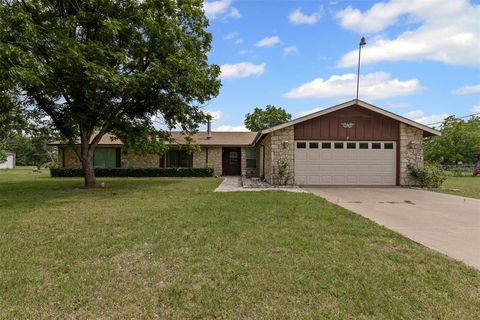 4611 Francis Court Granbury TX 76049