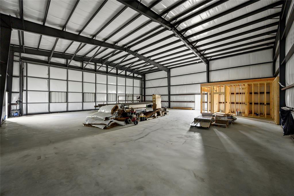9404 Beagle Lane