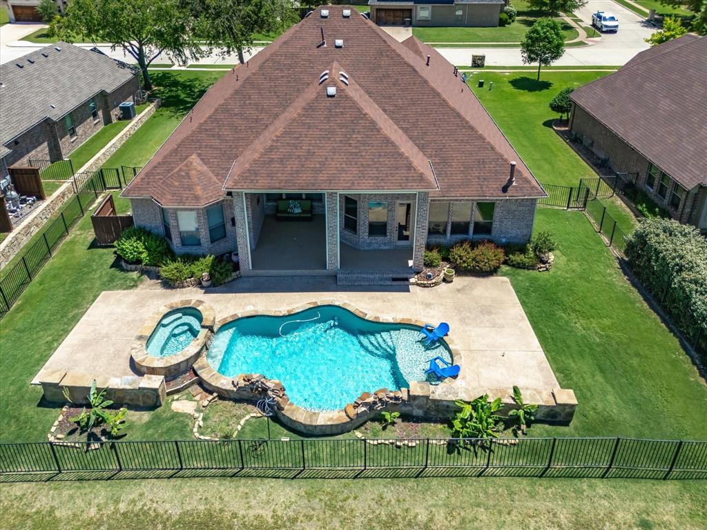 1105 Crown Valley Drive