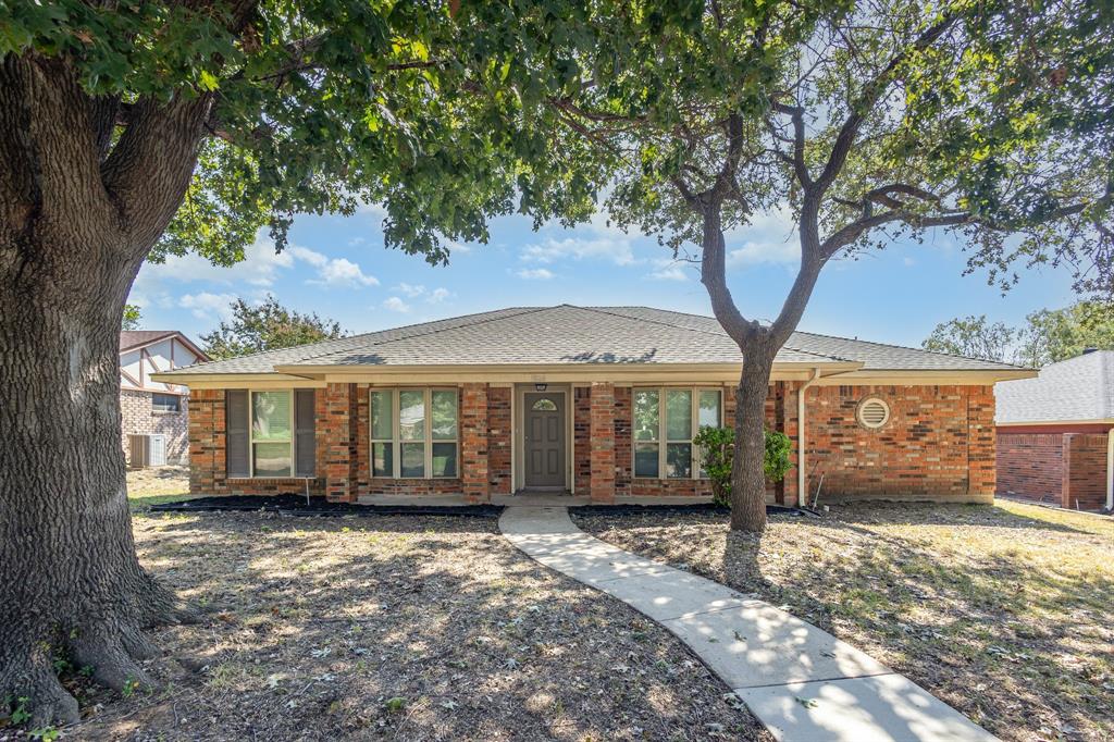 1024 Ledgemont Drive