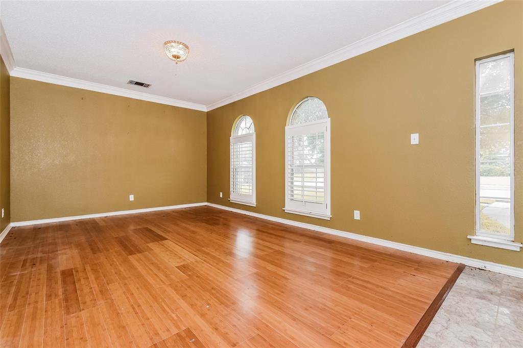 4005 Cavalier Drive