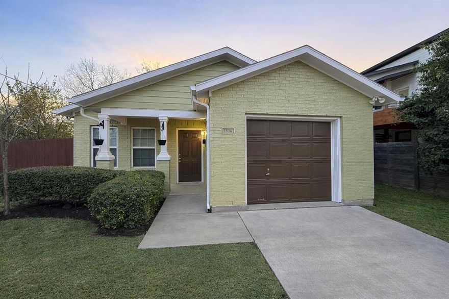 Located in the rapidly growing Trinity Groves area (75212), this move-in-ready home sits in the middle of one of West Dallas’ most active redevelopment zones. Simply driving through the neighborhood is striking—nearly every direction features newly built homes priced in the $600s–$700s+, clearly reflecting the area’s momentum and long-term growth.

The street offers a mix of homes built between 2012 and 2025, blending established residences with modern new construction. This 3-bedroom, 2-bath property is fully move-in ready and well-suited for a first-time buyer, long-term rental, or short-term rental, with multiple Airbnb-style properties already operating nearby.

Opportunities in this location move quickly schedule a showing and submit your offer before it’s gone.