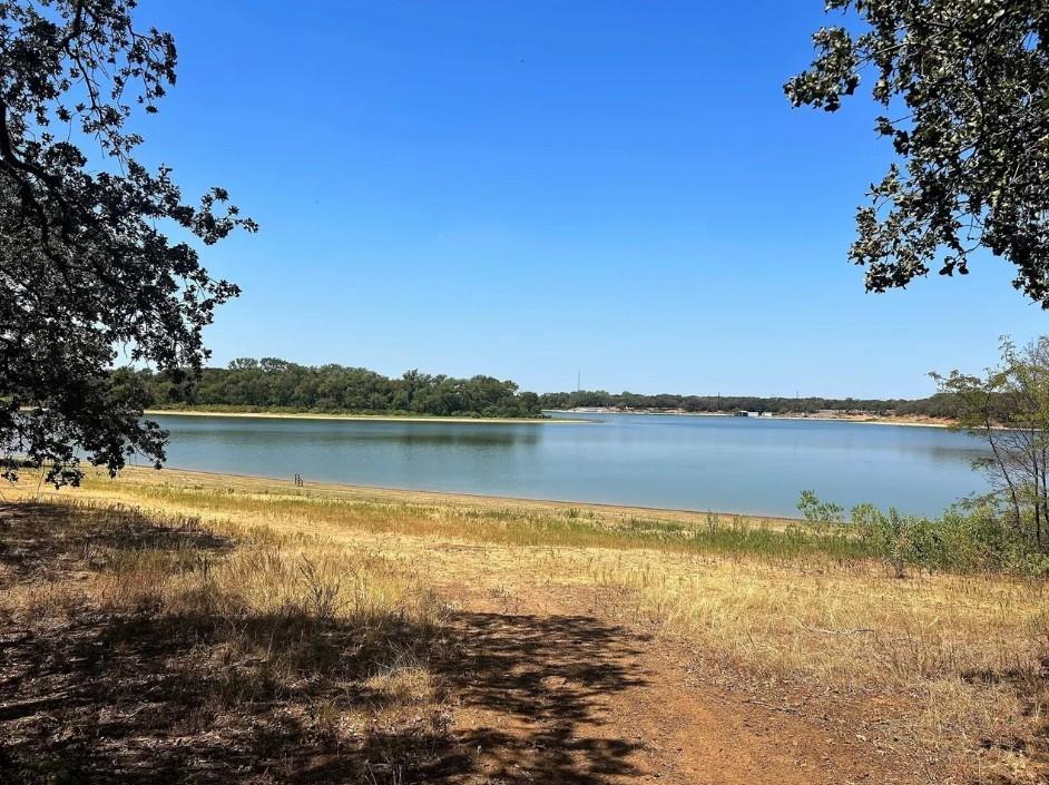 Photo of 103 Wild Oak Lane, Hickory Creek, TX 75065 (MLS # 21268385)