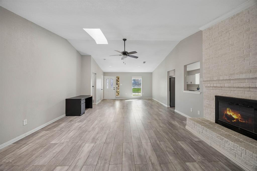 1605 Versailles Drive