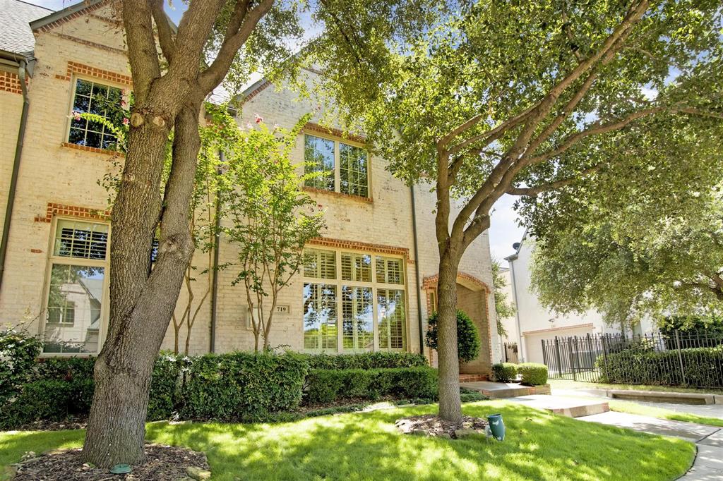 Villas At Lake Vista Ph 1 - Residential