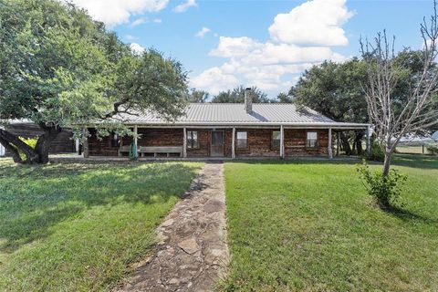 8606 Fm 219 Clifton TX 76634