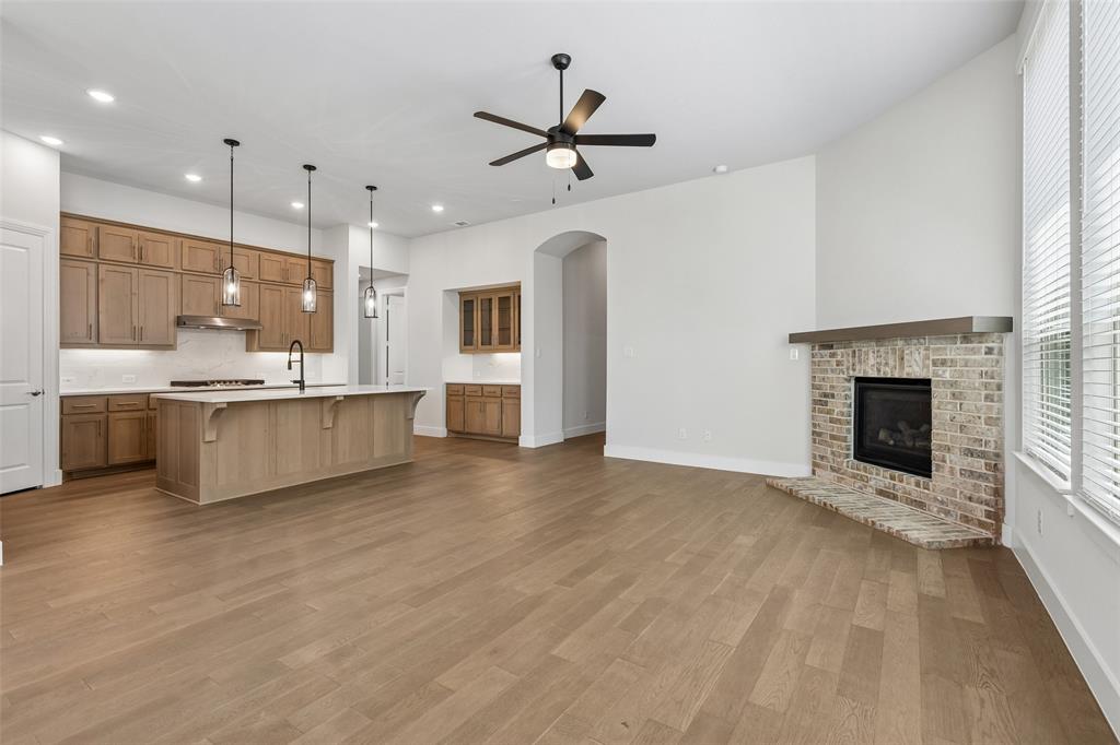 Trinity Falls - Residential