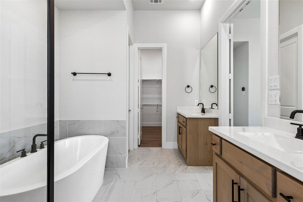 Trinity Falls - Residential