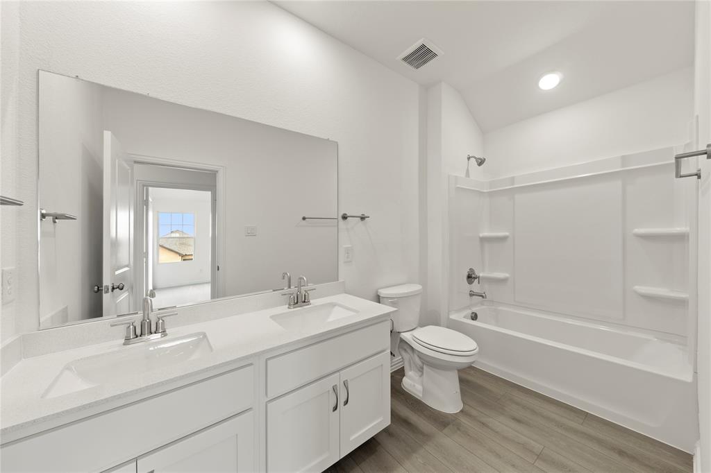 Monticello Park - Residential