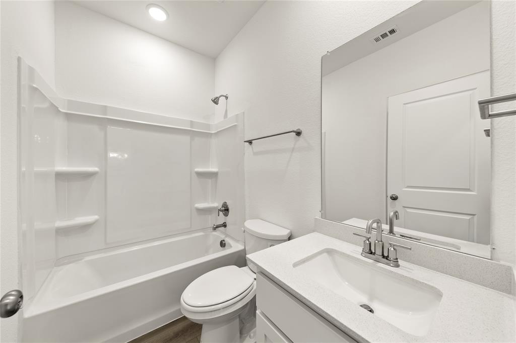713 Roanoke