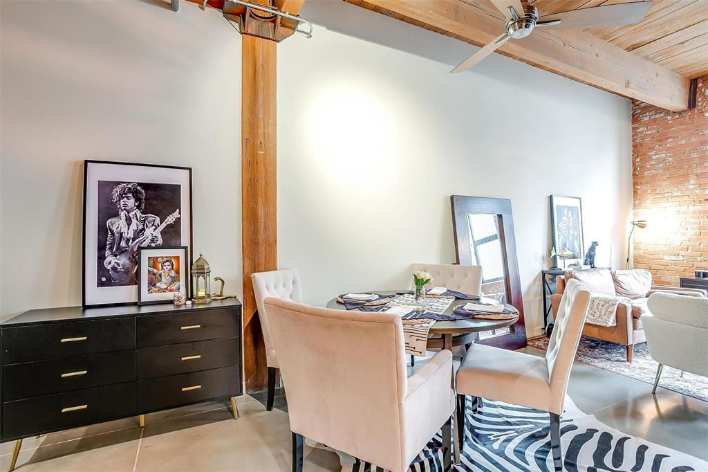 Elm Place Residences - Residential