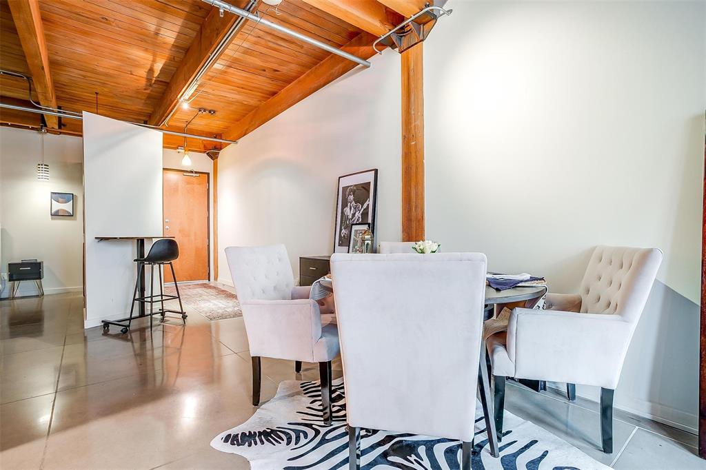 Elm Place Residences - Residential