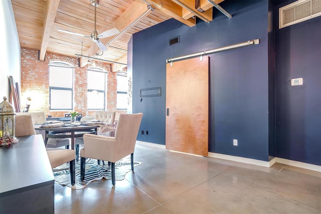 Elm Place Residences - Residential