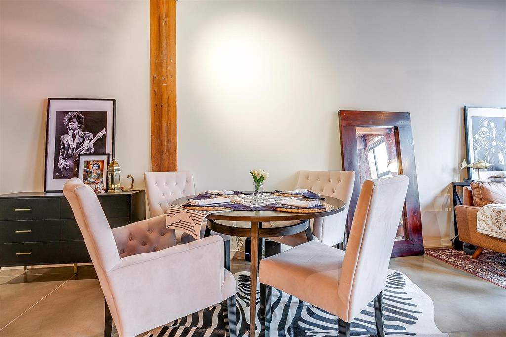 Elm Place Residences - Residential