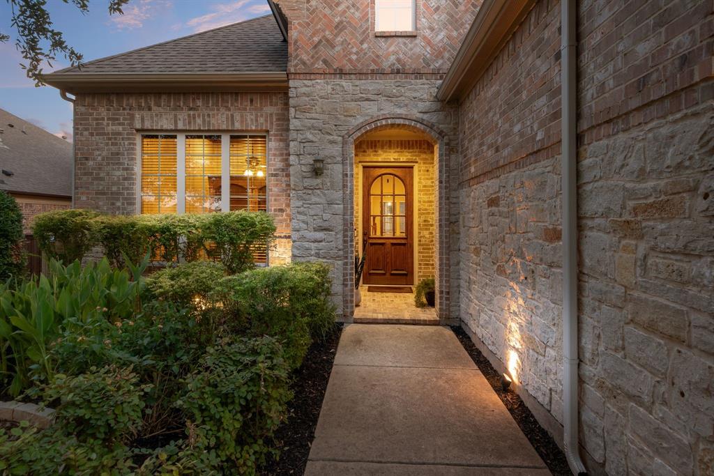 1516 Silverleaf Drive