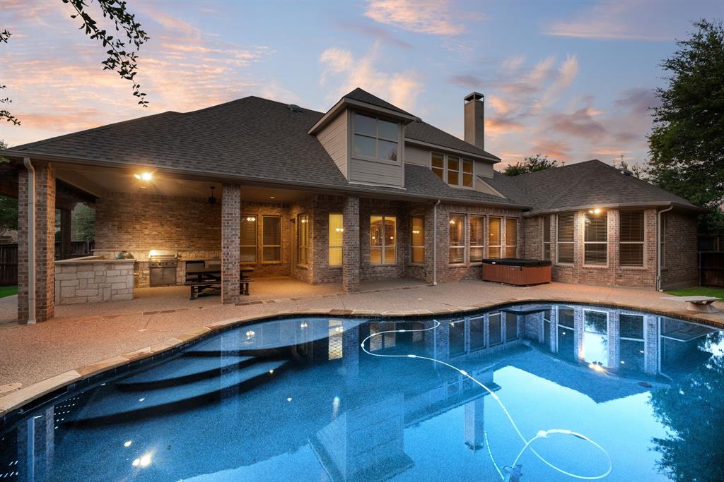 1516 Silverleaf Drive