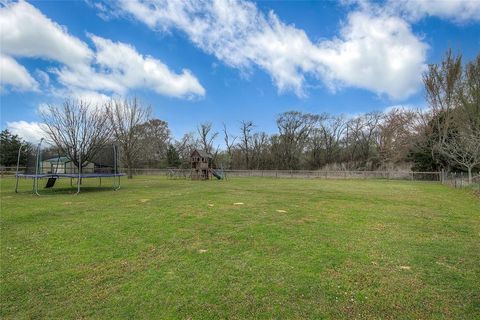 Tiny photo for 19408 County Road 4072, Kemp, TX 75143 (MLS # 21195235)