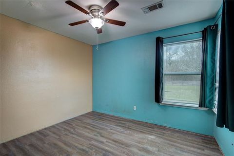 Tiny photo for 19408 County Road 4072, Kemp, TX 75143 (MLS # 21195235)