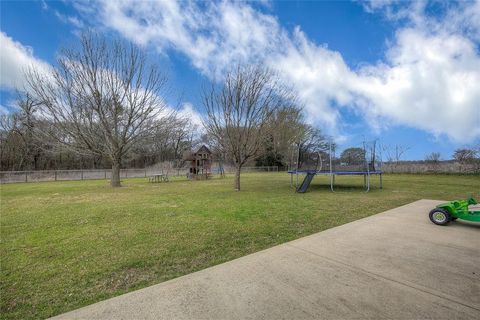Tiny photo for 19408 County Road 4072, Kemp, TX 75143 (MLS # 21195235)