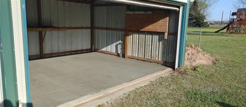 Tiny photo for 19408 County Road 4072, Kemp, TX 75143 (MLS # 21195235)