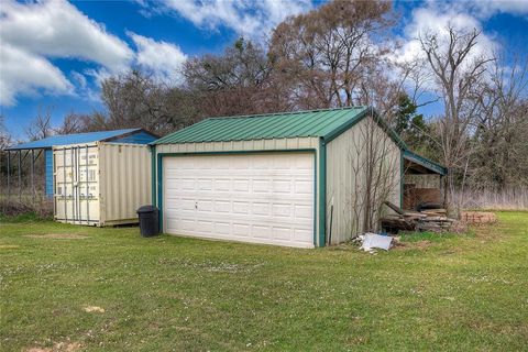 Tiny photo for 19408 County Road 4072, Kemp, TX 75143 (MLS # 21195235)