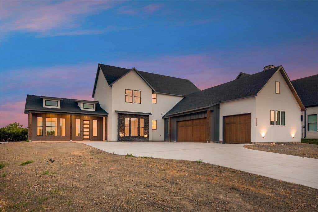 Photo of 1203 Chapel Drive, Rockwall, TX 75032 (MLS # 21315508)