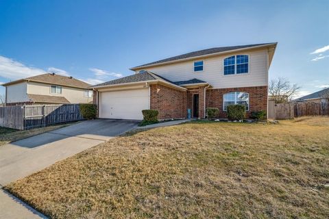 424 Heritage Drive Crowley TX 76036