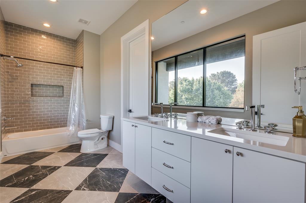 Hockaday Manor 03 - Residential Lease