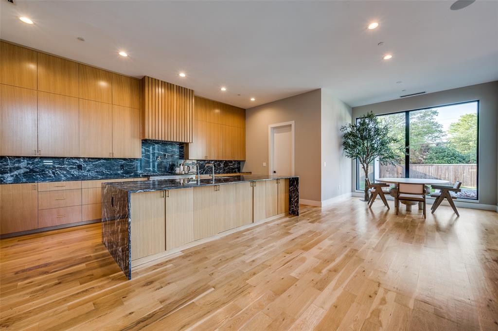 Hockaday Manor 03 - Residential Lease