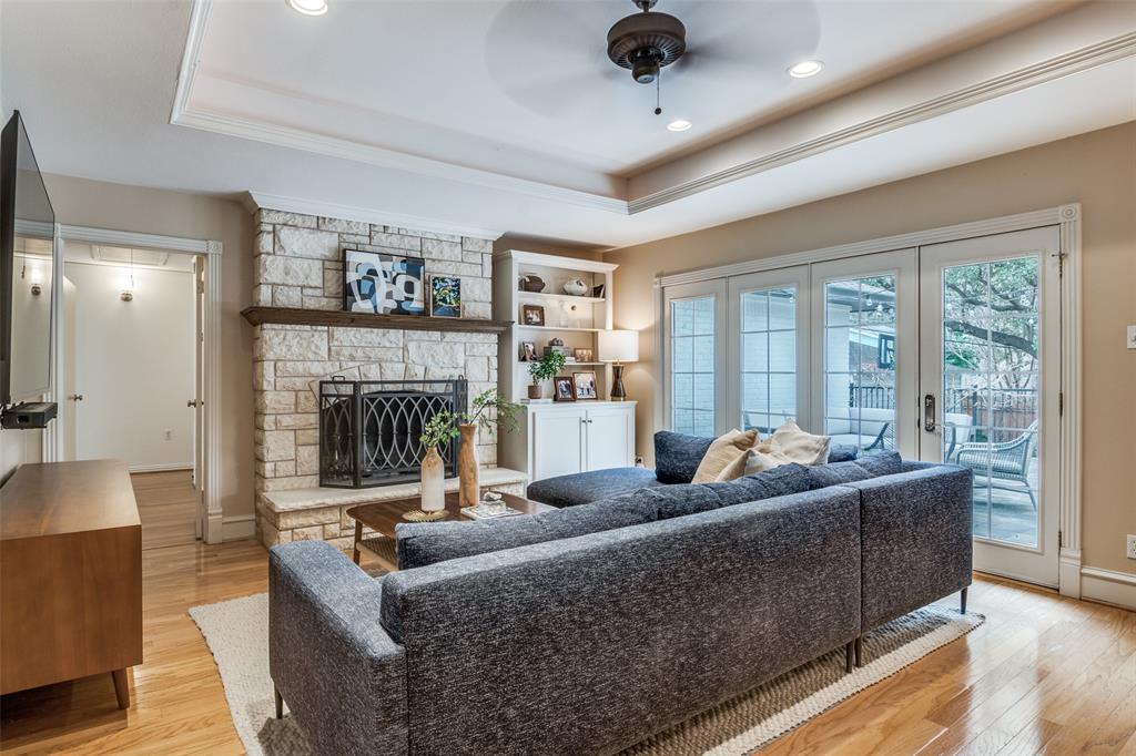 7242 Alexander Drive