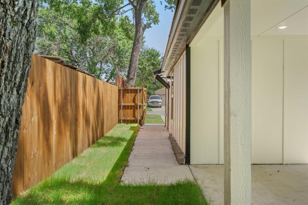 Indian Hills 01 - Residential