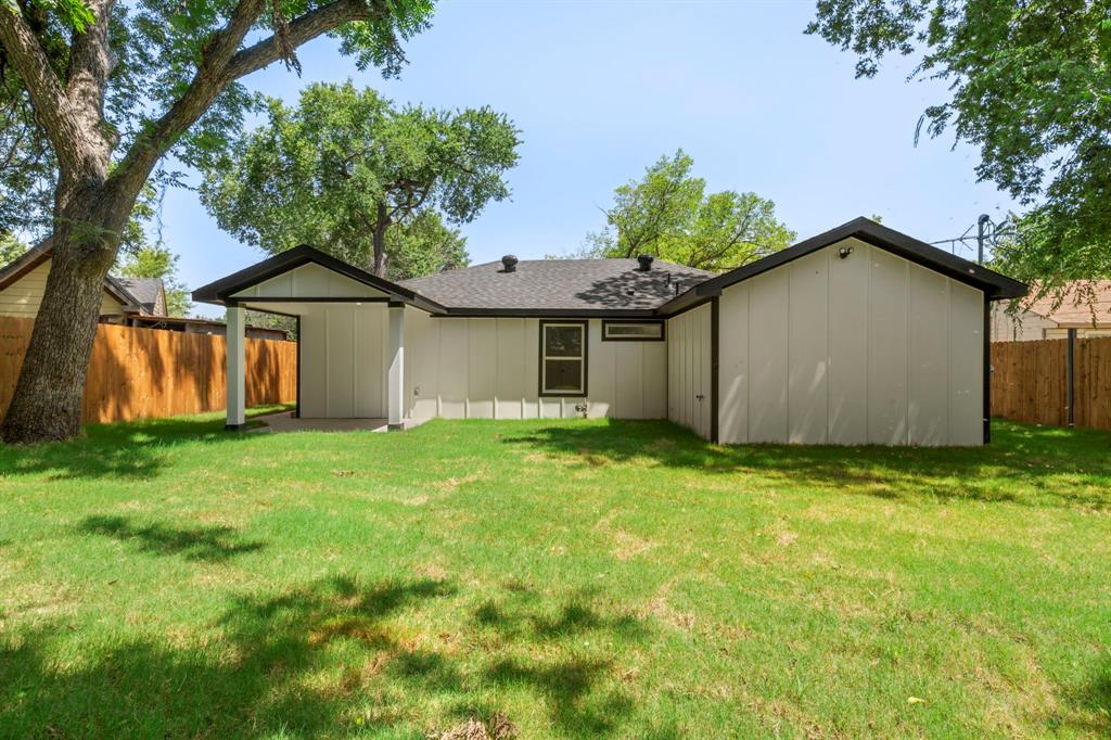 Indian Hills 01 - Residential